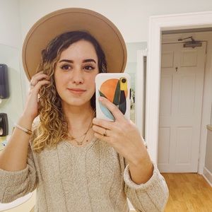 Meet your Posher, Amanda